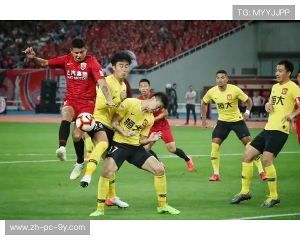 恒大与上港巴西球星对决引发的精彩赛事回顾与分析